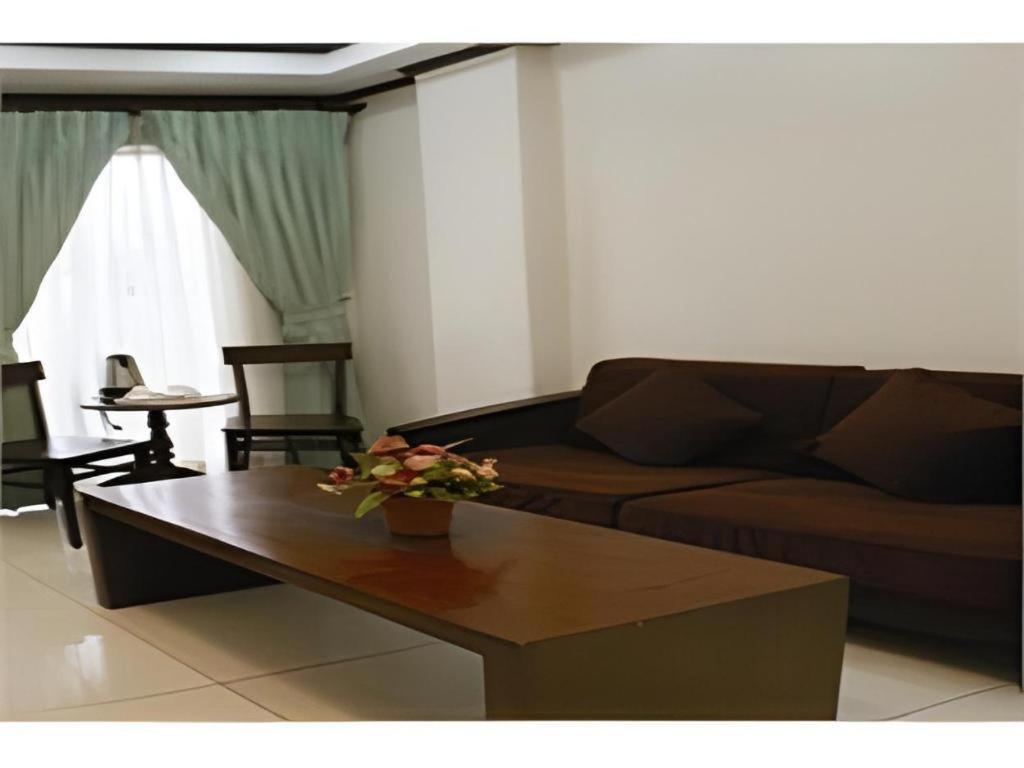 Soledad Suites Panglao Εξωτερικό φωτογραφία